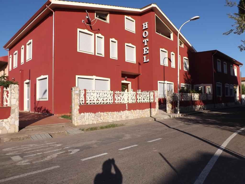 Hotel Sagittario San Sperate Exterior foto